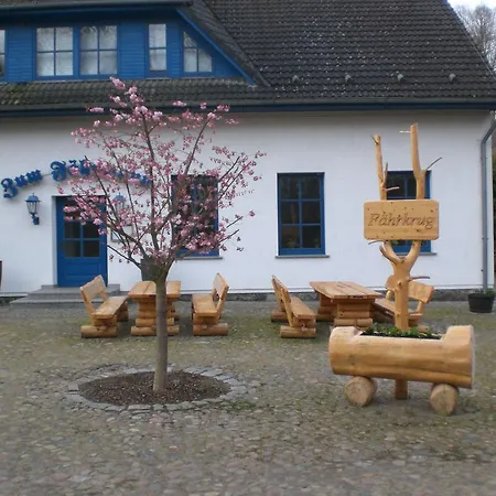 Faehrkrug Hotel 3*
