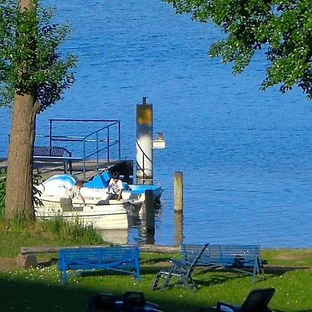 Hotel Faehrkrug 3*