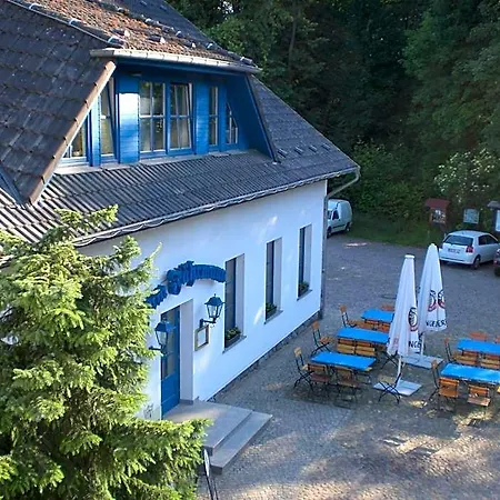 Hotel Faehrkrug 3*